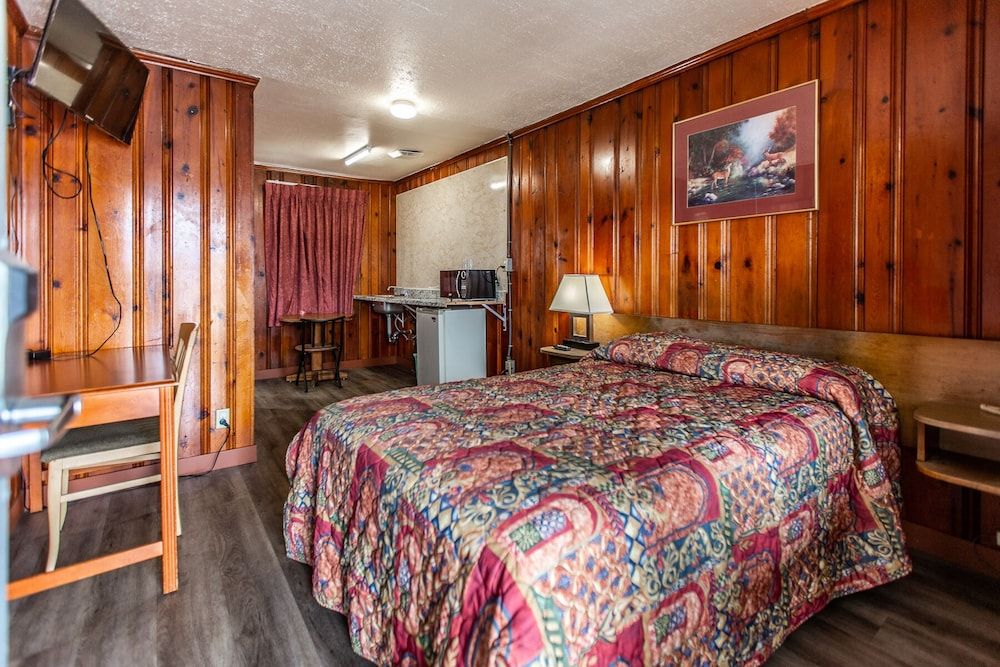 Autzen Inn Single Room, 1 Double Bed, Smoking 8