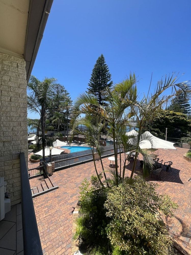 El Lago Waters Motel Executive Room 3