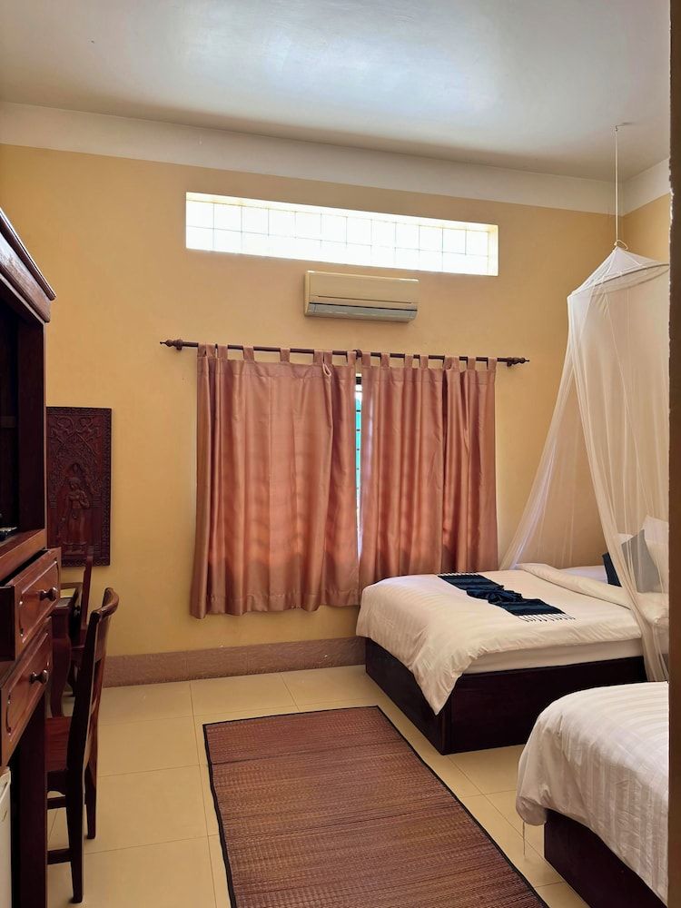 Shining Angkor Boutique Hotel Superior Twin Room 8