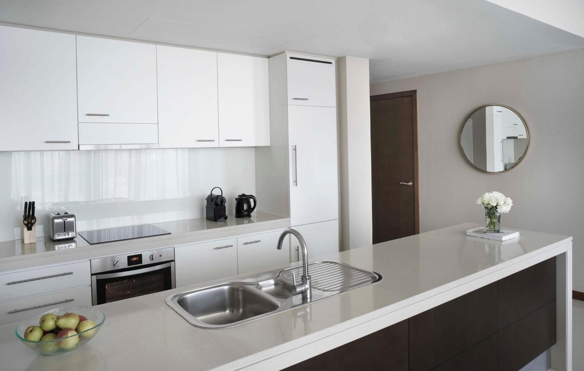 1 Bedroom Premium Waterfront Apartment