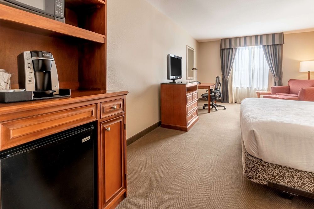 One King Bed