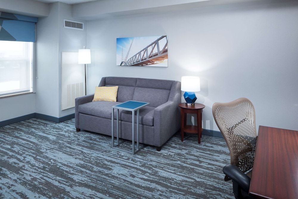 Two queens studio suite ns