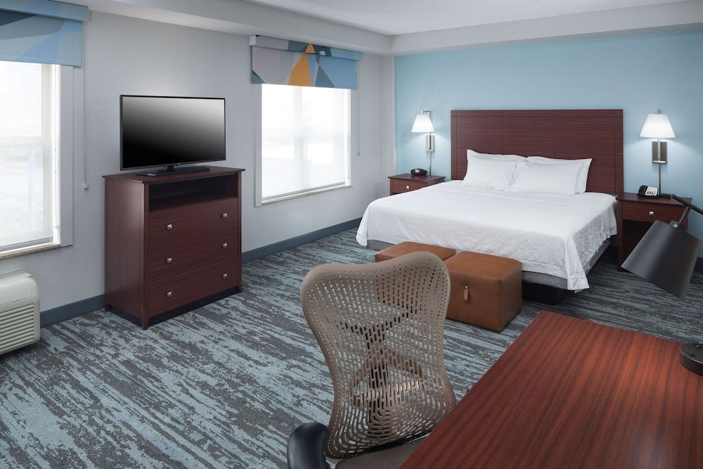 One king studio suite ns