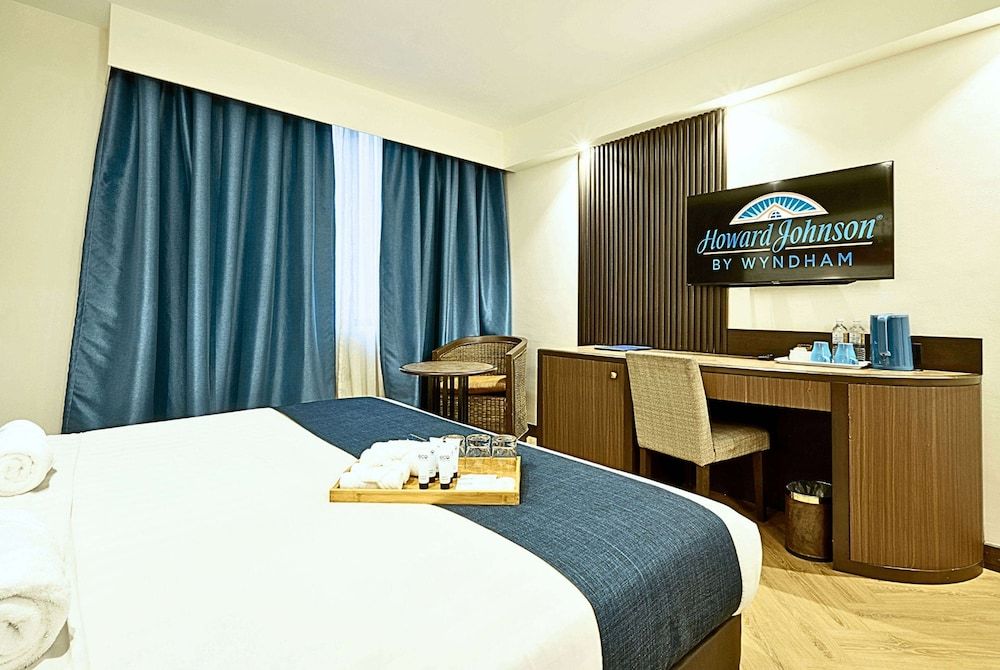 Deluxe Room, 1 King Bed, Non Smoking