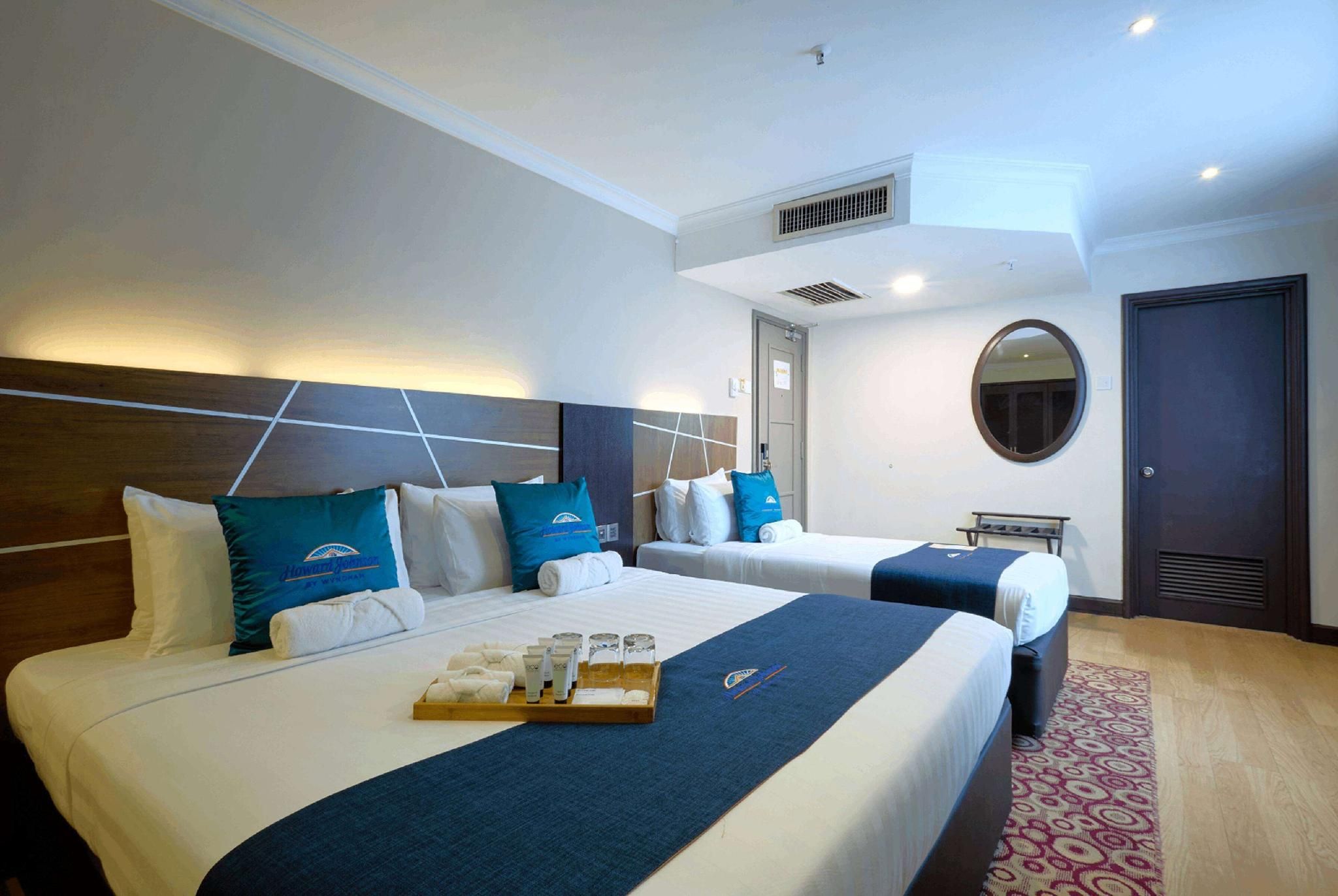 1 King Bed, 1 Single Bed, Superior Room, Non-Smoking