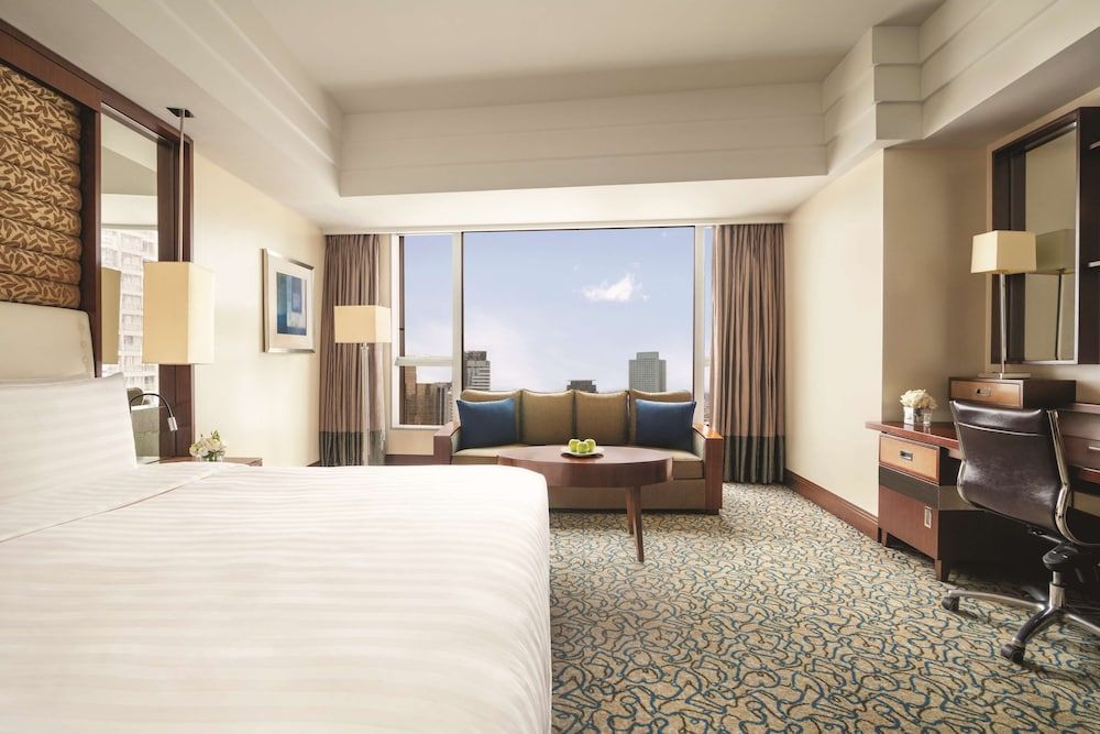 Shangri-La Ningbo Deluxe Room 4