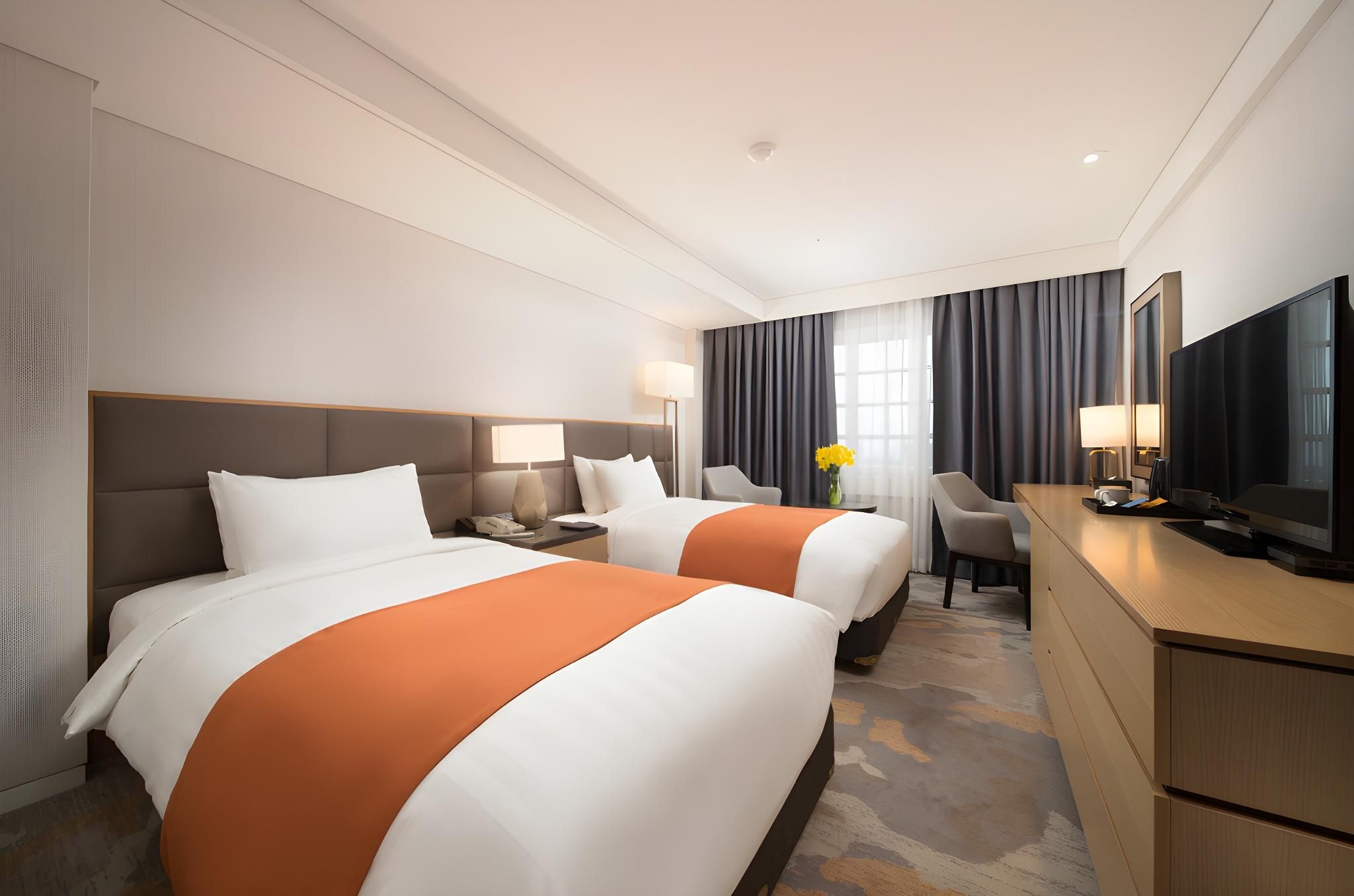 Jeju Sun Hotel & Casino Standard Twin Room 5