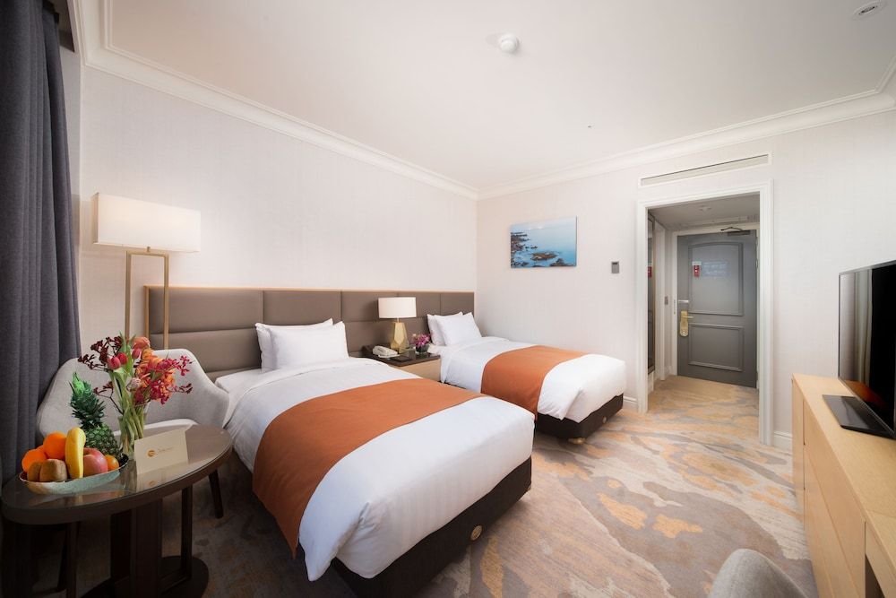 Jeju Sun Hotel & Casino Standard Twin Room 4