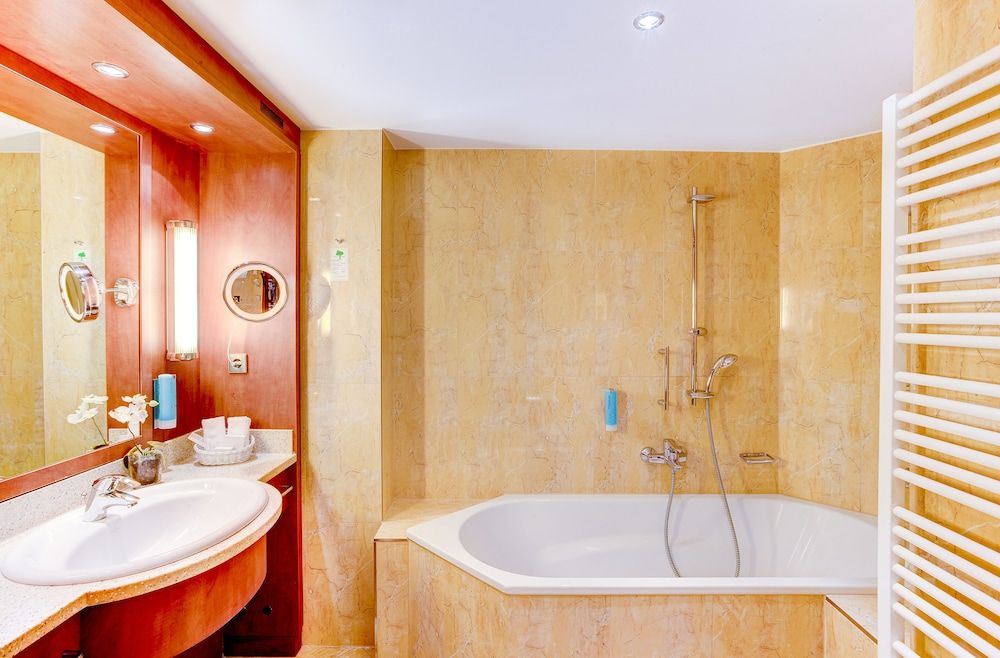 Hotel zur Post – ein Rovell Hotel Suite, Garden Area 5