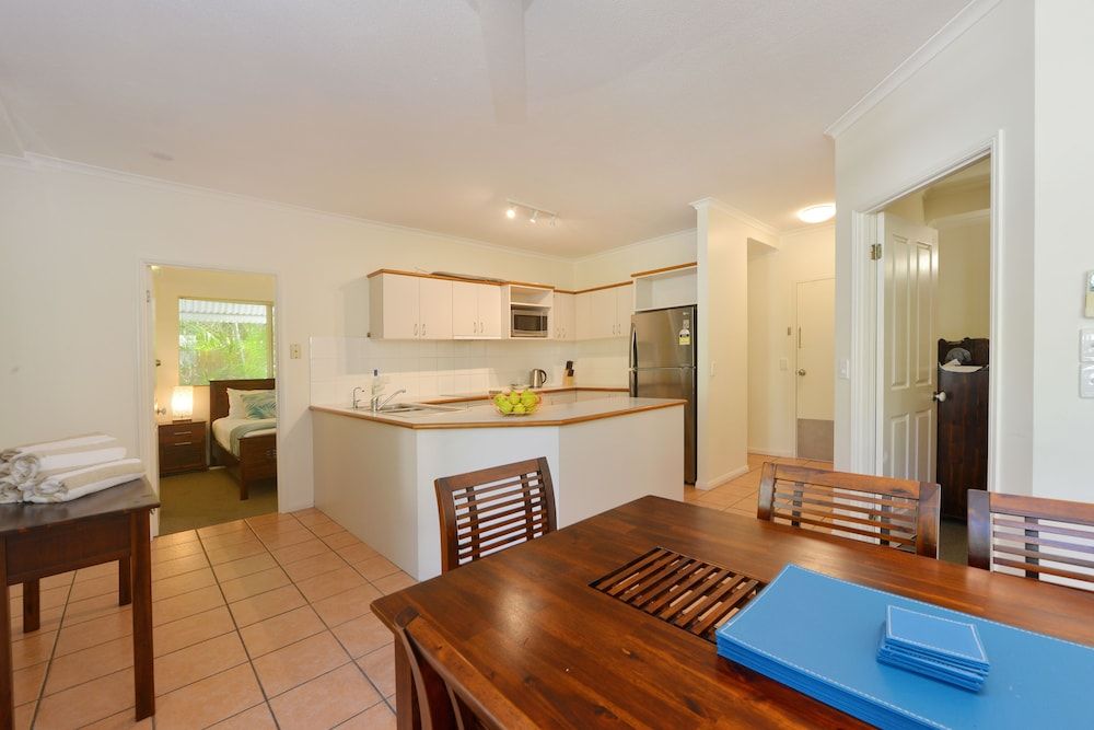 Seascape Holidays - Tropic Sands Three Bedroom Two Bathroom Apartment 6