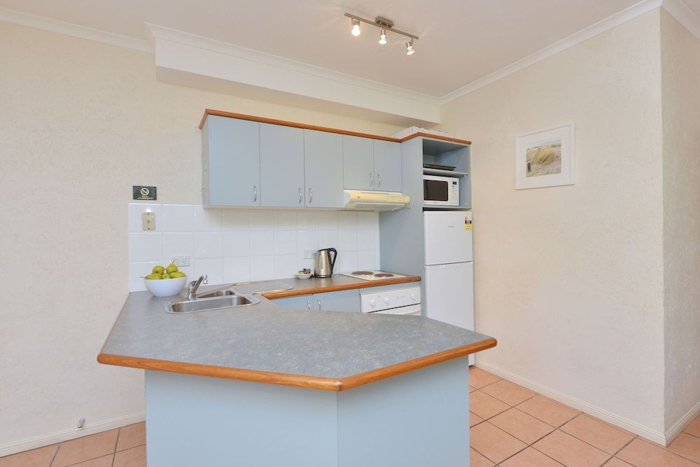 Seascape Holidays - Tropic Sands Apartment, 1 Bedroom 3