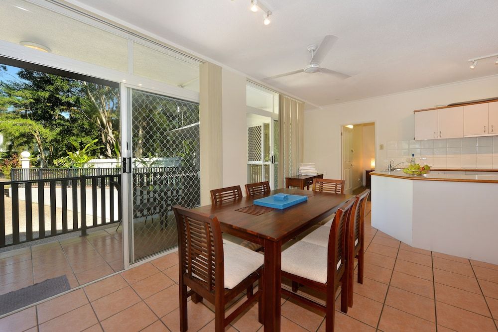 Seascape Holidays - Tropic Sands Three Bedroom Two Bathroom Apartment 5