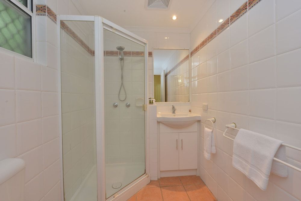 Seascape Holidays - Tropic Sands Three Bedroom Two Bathroom Apartment 19