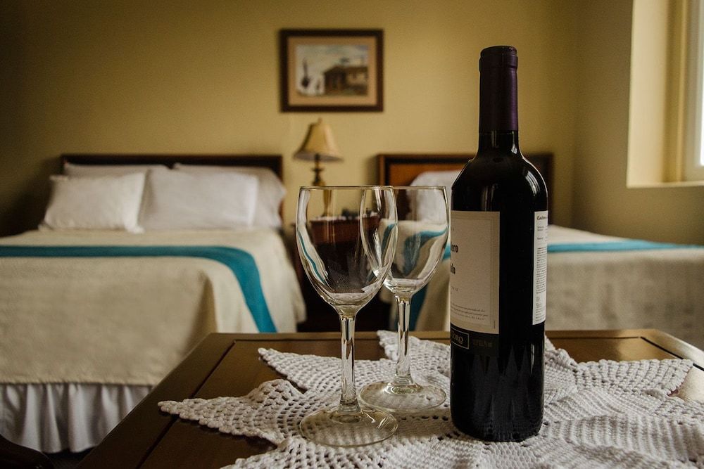 Room Service - Dining