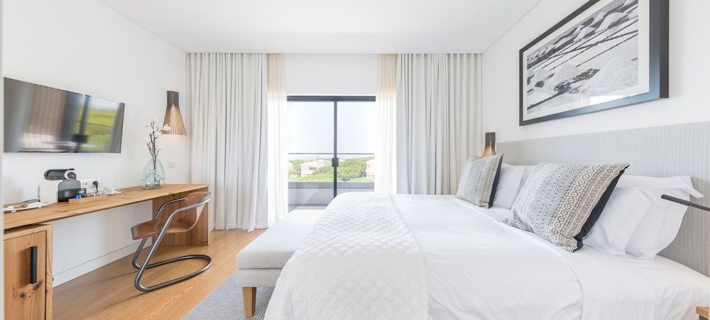 Octant Praia Verde Double Room, Sea View 3