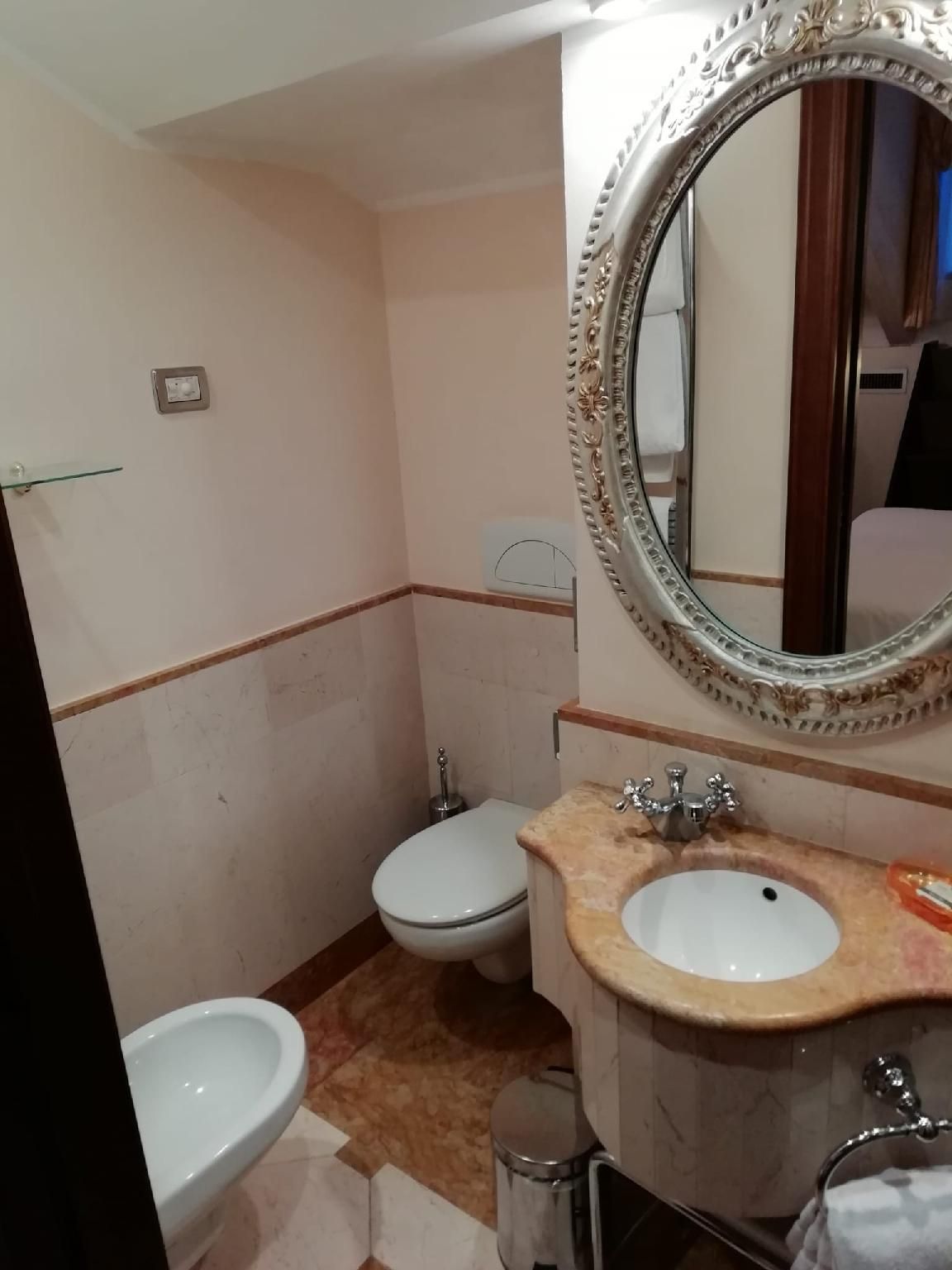 undefined Canal Grande Hotel 6