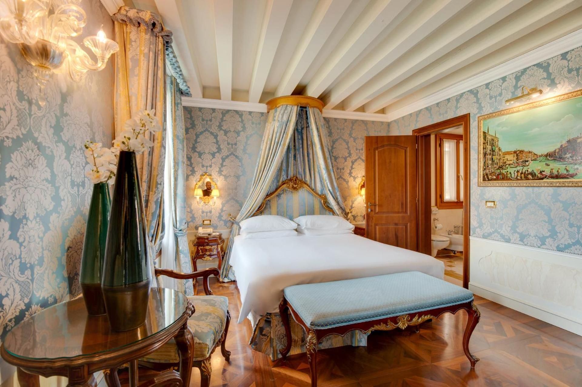 undefined Canal Grande Hotel 10