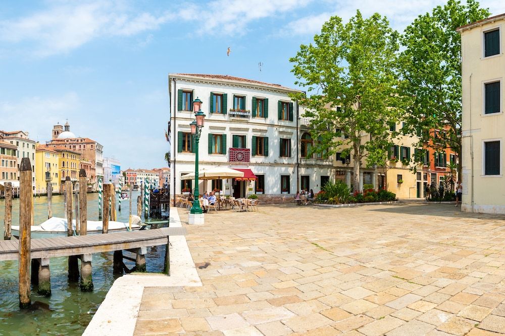 undefined Hotel Canal Grande 3