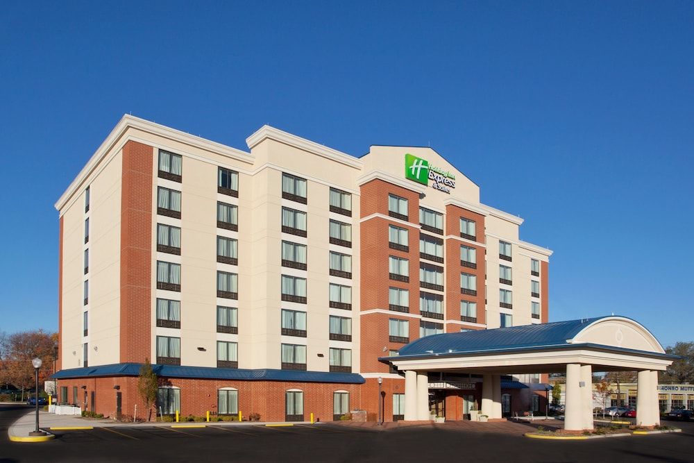 undefined Holiday Inn Express Hotel & Suites Columbus Univ Area - Osu by IHG 6