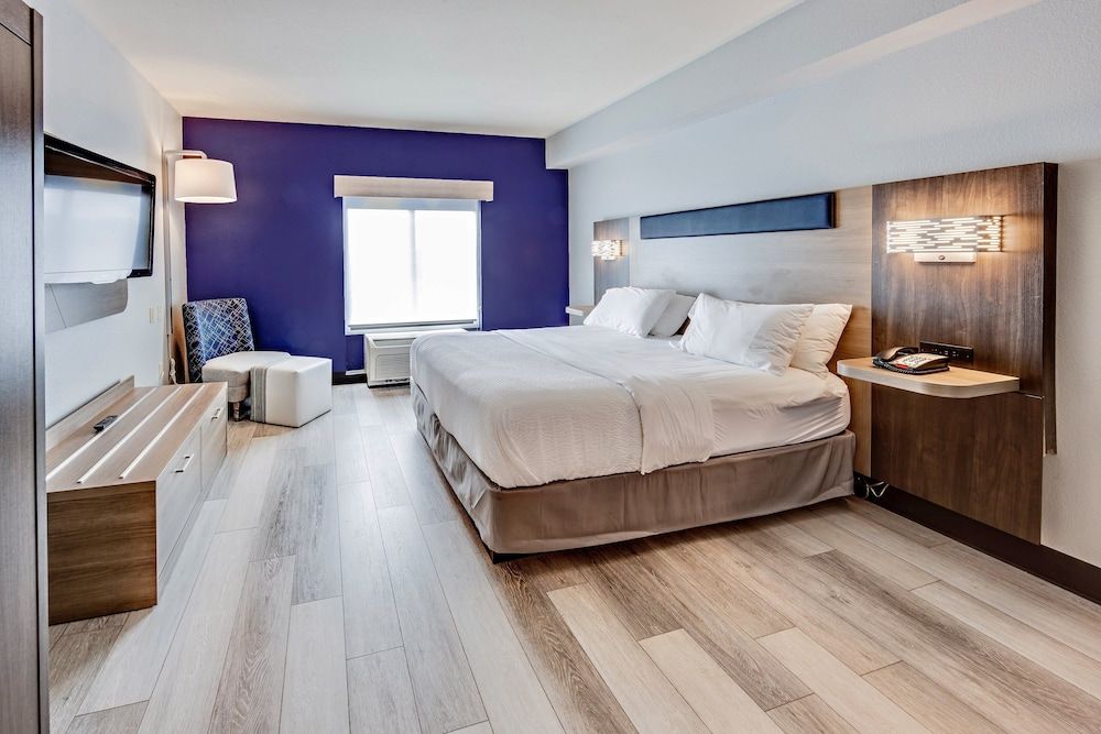 undefined Holiday Inn Express Hotel & Suites Columbus Univ Area - Osu by IHG 4