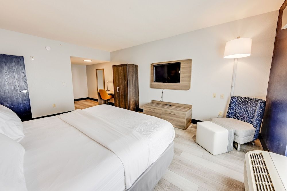 undefined Holiday Inn Express Hotel & Suites Columbus Univ Area - Osu by IHG 7