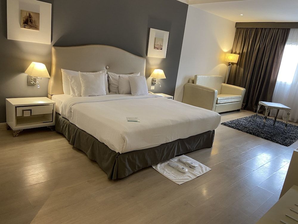 Barceló Cairo Pyramids Deluxe Room 2