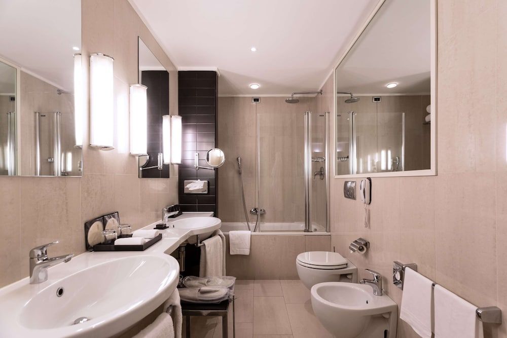 Palazzo Caracciolo Naples Room, 1 Queen Bed 7