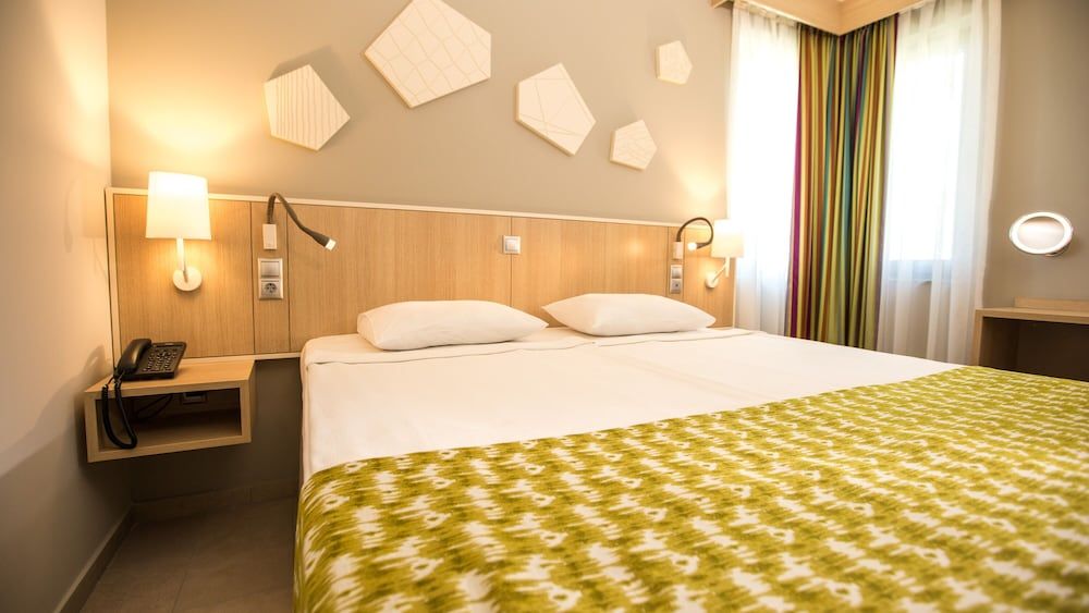 undefined TUI BLUE Palm Garden 3