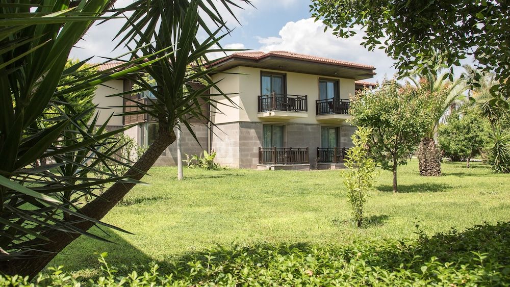 undefined TUI BLUE Palm Garden 8