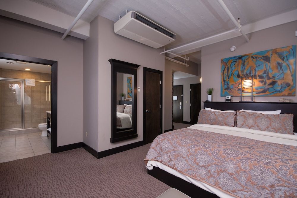 Standard Room, 1 King Bed, Non Smoking
