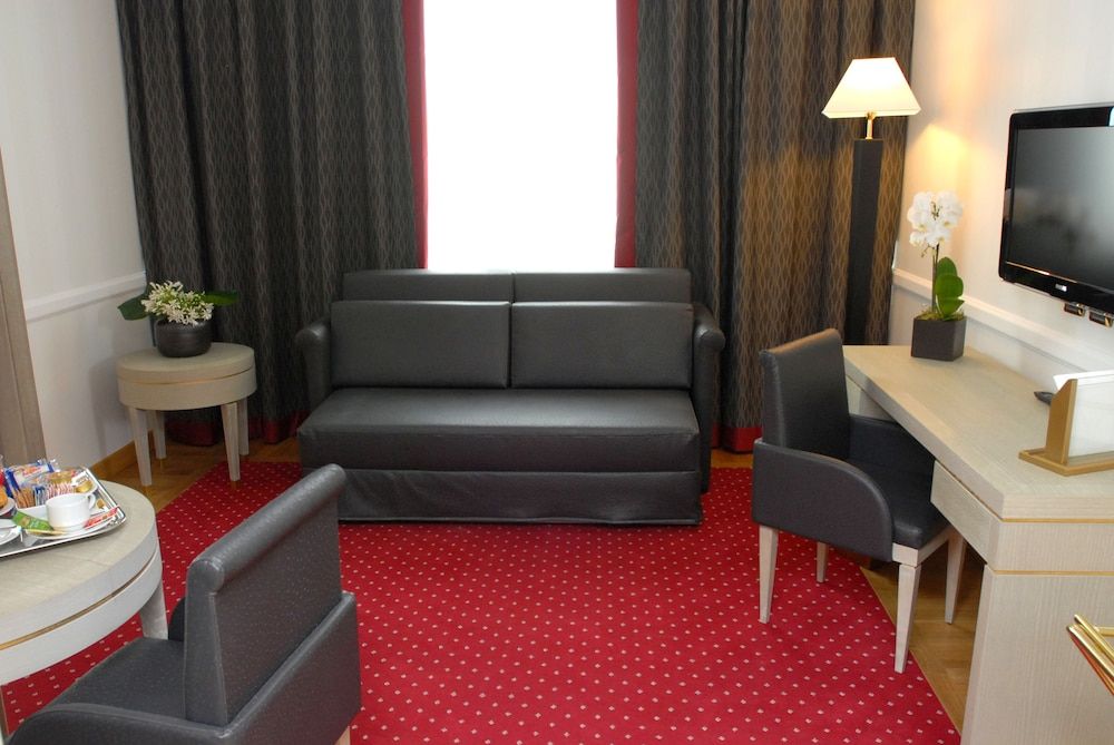 Grand Hotel Duca di Mantova Suite B 11