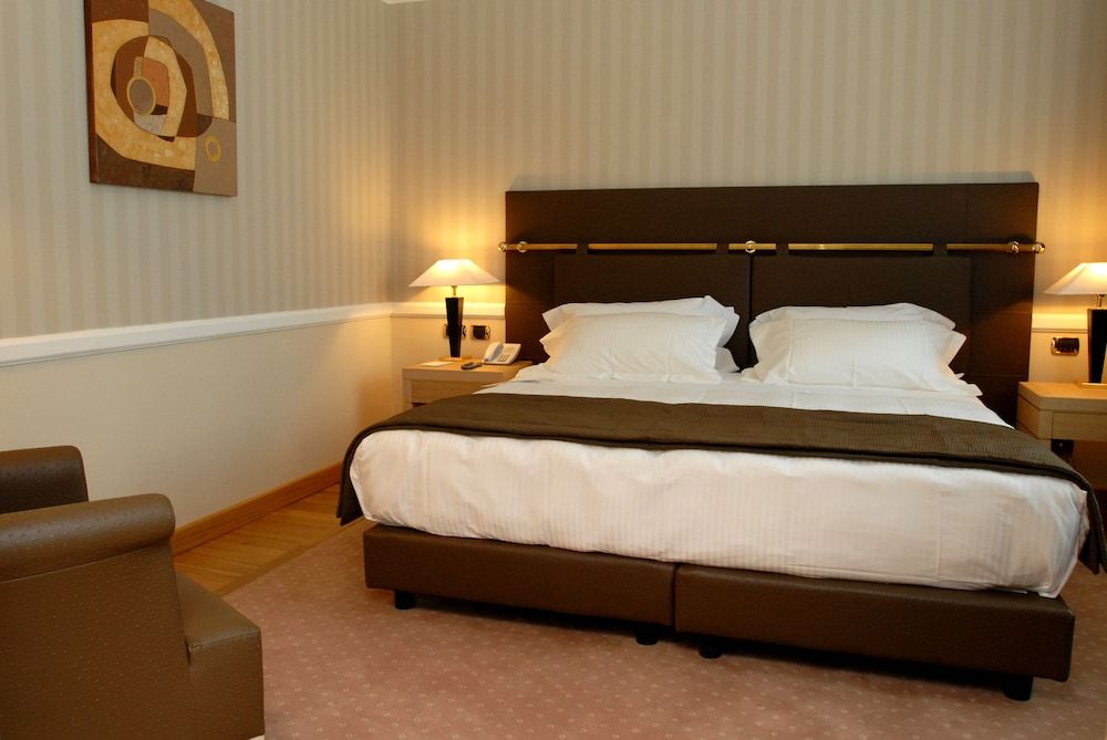 Grand Hotel Duca di Mantova Superior King Room