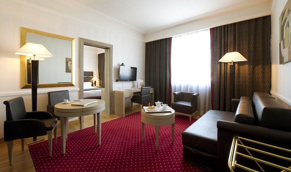 Grand Hotel Duca di Mantova Suite B 12