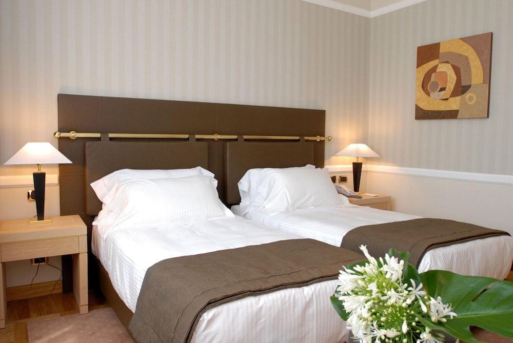 Grand Hotel Duca di Mantova Superior Double Room with Single Beds 2