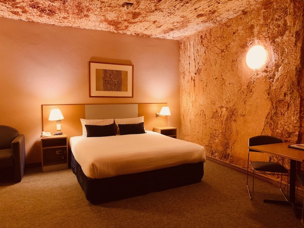 Desert Cave Hotel Underground Room 24