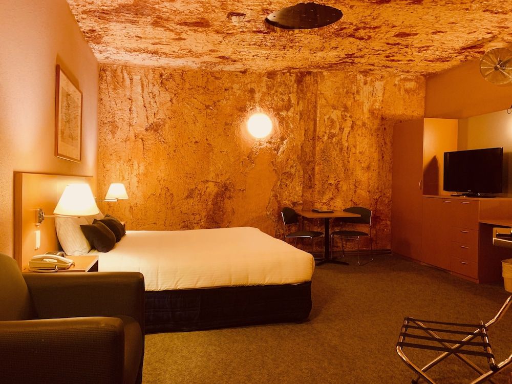 Desert Cave Hotel Underground Room 22