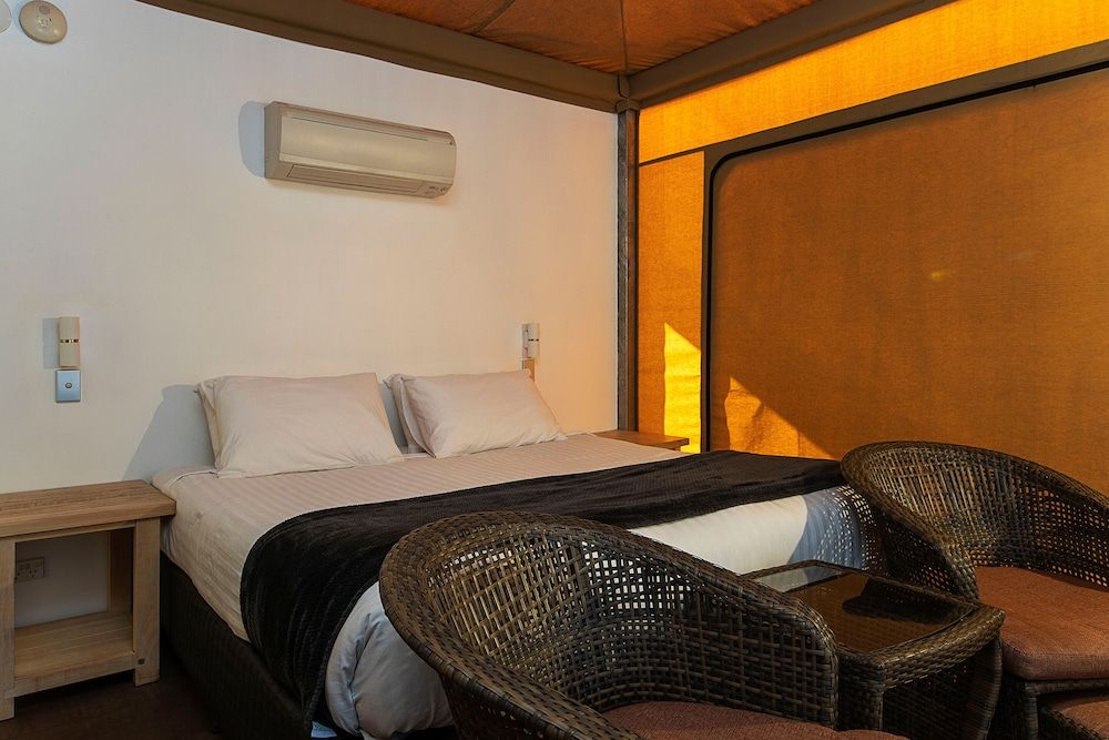 Discovery Resorts – Wilpena Pound Tent (Safari)