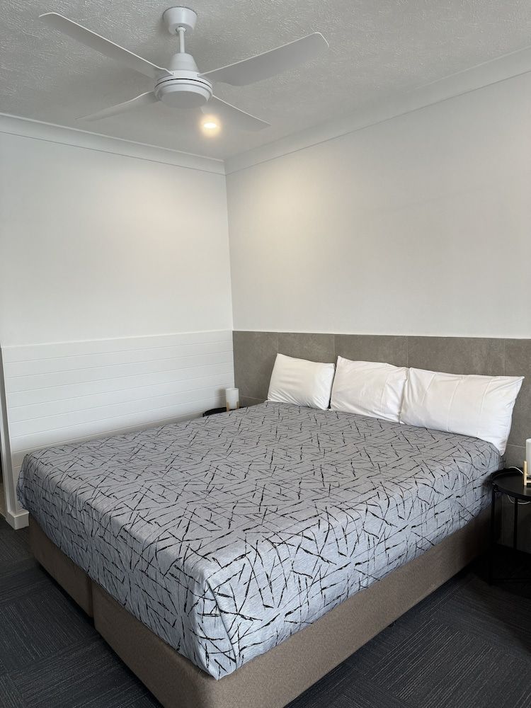 Longreach Motor Inn Executive Suite (Newly Renovated) 4