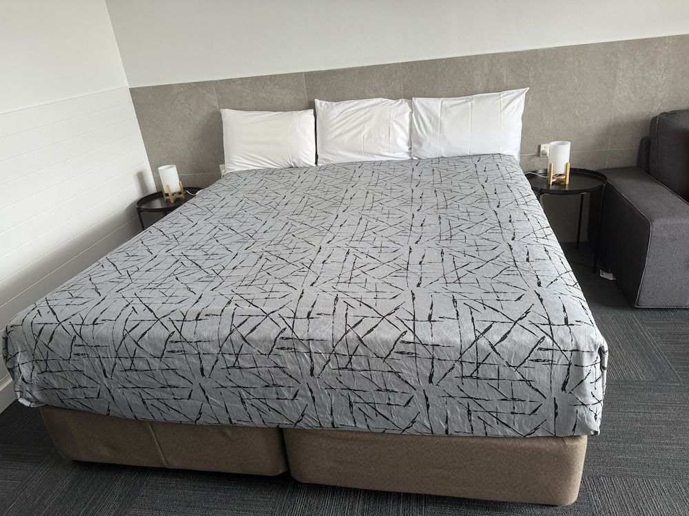 Longreach Motor Inn Executive Suite (Newly Renovated) 3