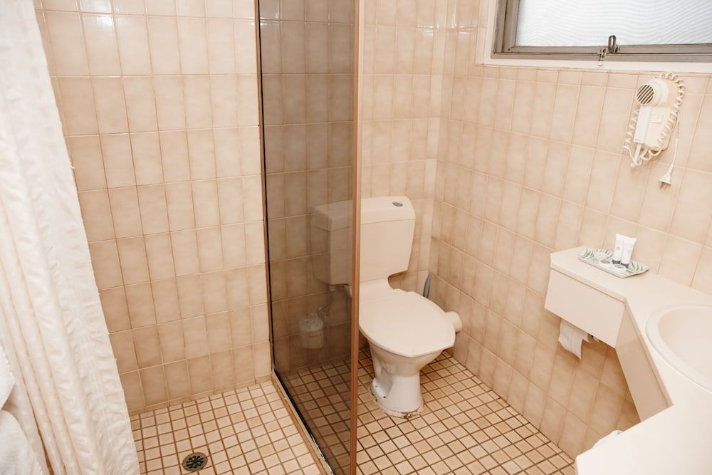 Hospitality Carnarvon, SureStay Collection by Best Western Executive Queen Room 3