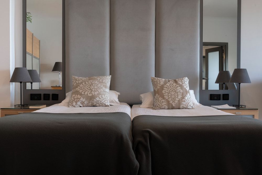 Plaza Regency Hotels Family Room (Sea Front) 3