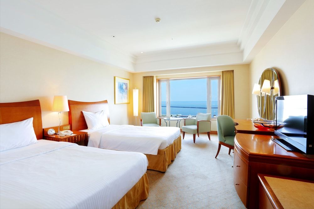 Superior Twin Room, Non Smoking, Mountain View