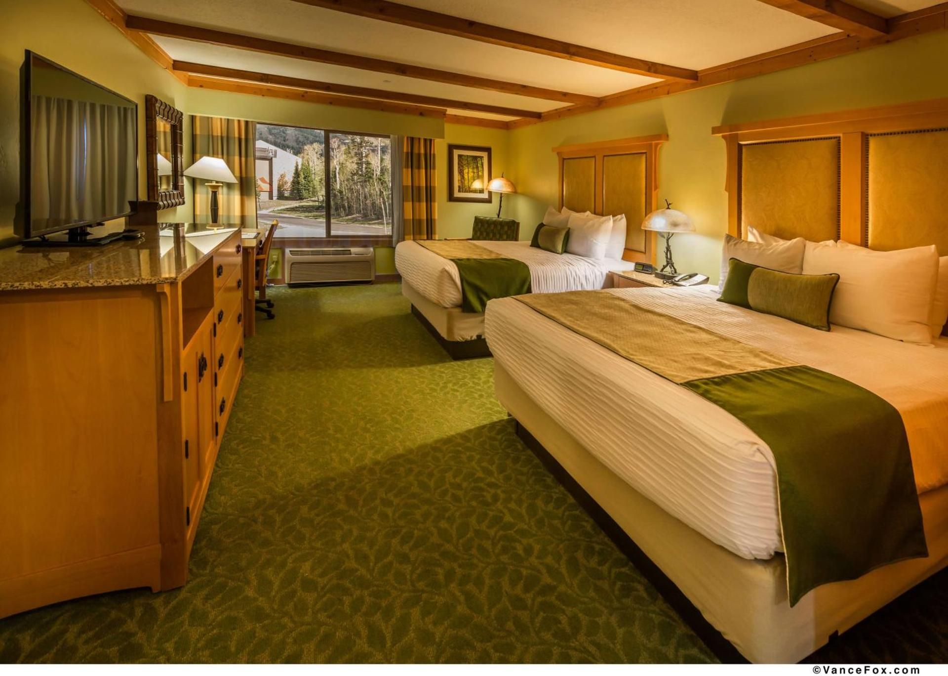 Queen Room with Two Queen Beds - Non-Smoking