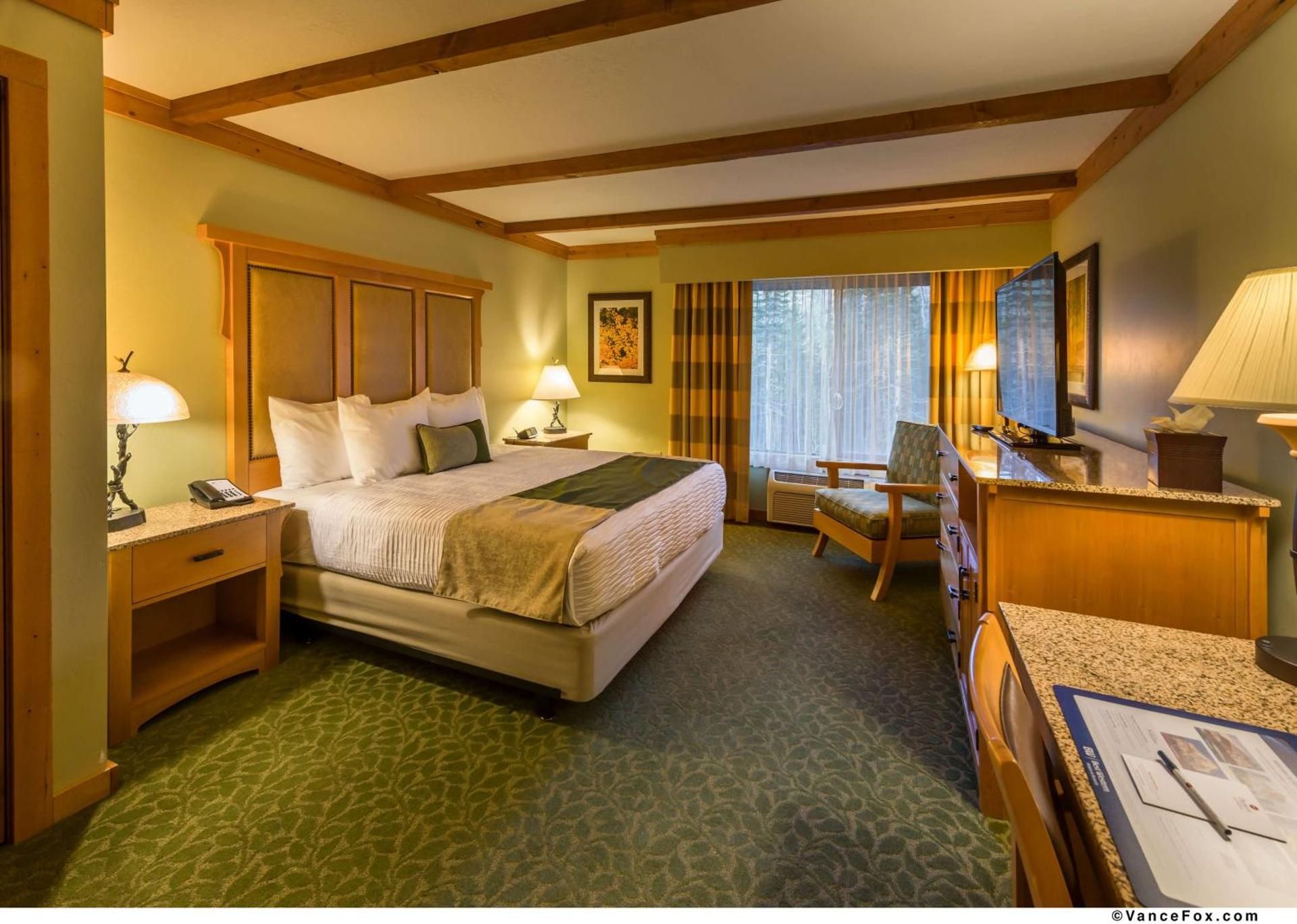 King Room - Non-Smoking