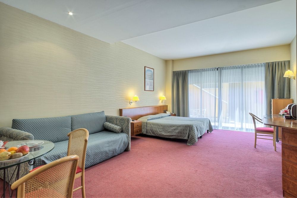 undefined Hotel Petra 2