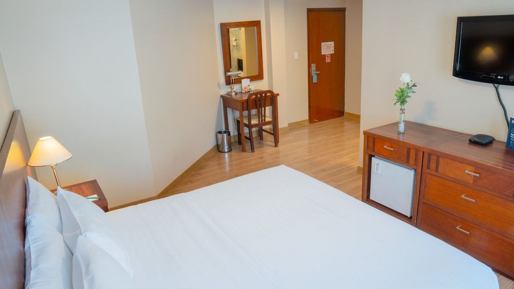 Fenix Hotel Standard Single Room 2