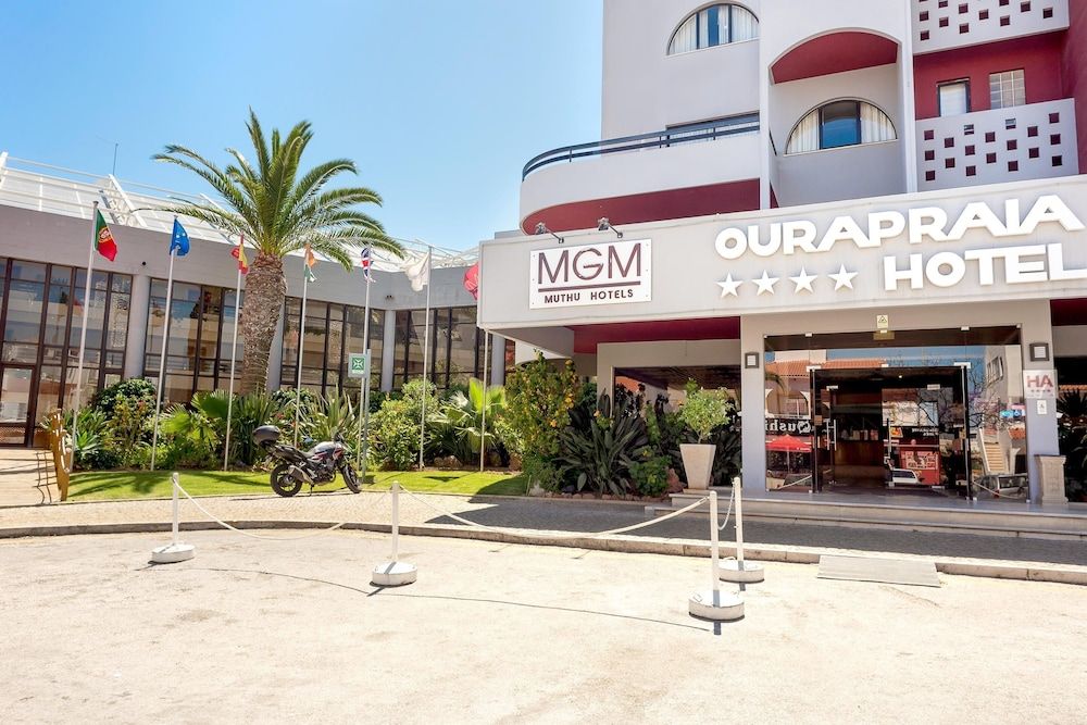 undefined Muthu Oura Praia Hotel 4