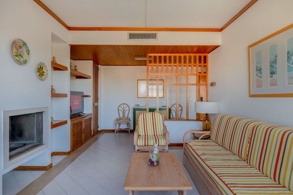 Muthu Oura Praia Hotel Superior Apartment, 1 Bedroom (2+1)
