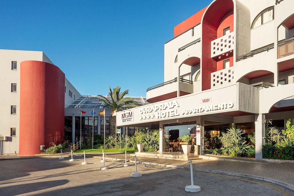 undefined Muthu Oura Praia Hotel 3