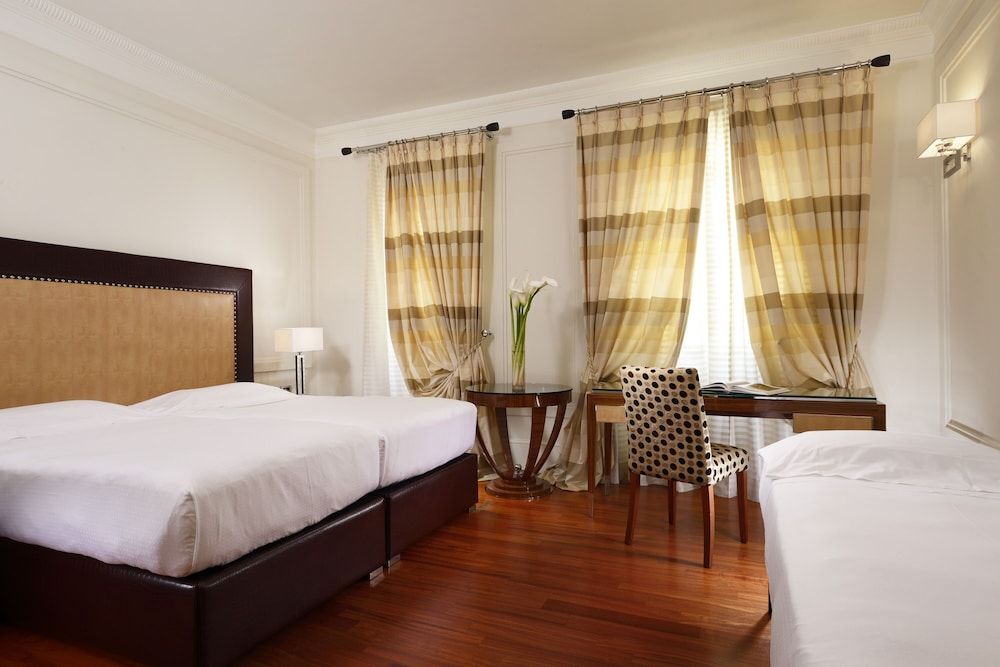 undefined UNA HOTELS Decò Roma 3